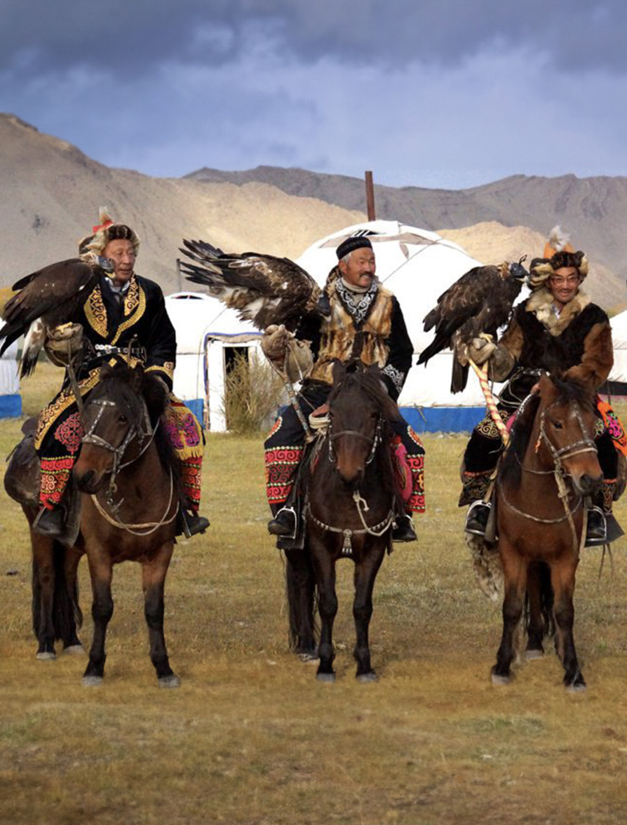 Nomadic Expedtions - Golden Eagle Festival + Gobi