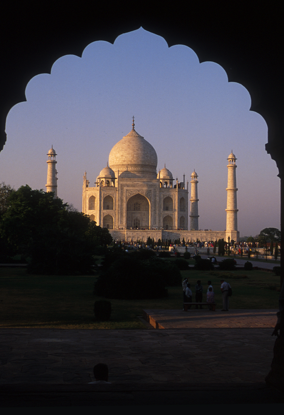 GOLDEN TRIANGLE WITH JODHPUR & JAMBA